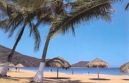 Playa La Ropa, Zihuatanejo, Guerrero, Mexico